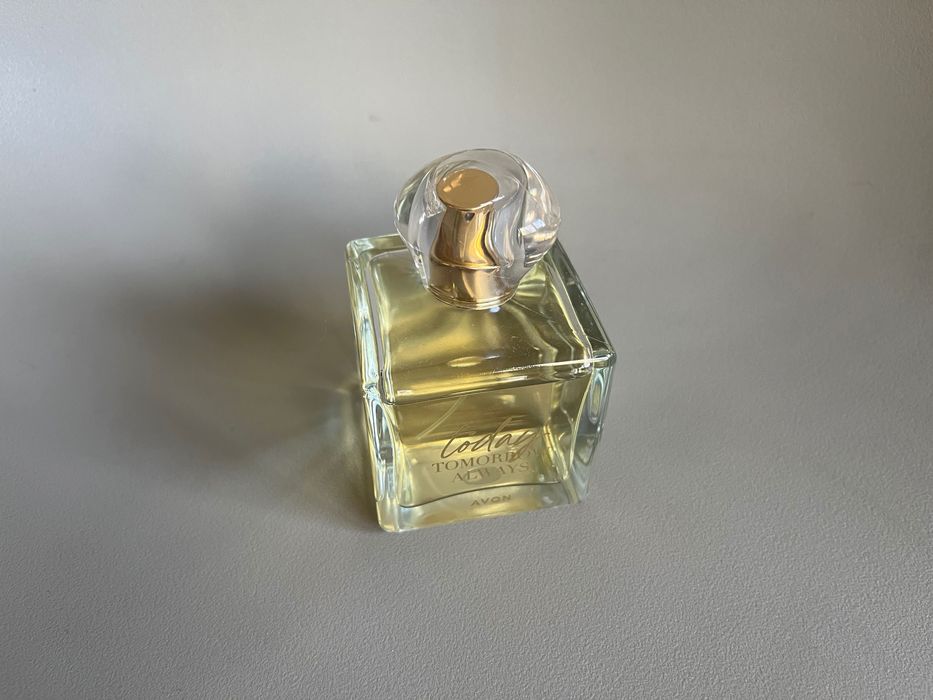 Perfumy TTA Avon