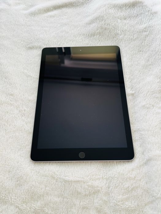 iPad 6 generacji Wi-Fi, 32GB
