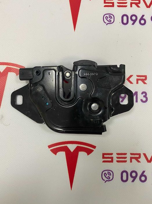 В продаже! Замок капота Tesla Model Y 1500397-00-D