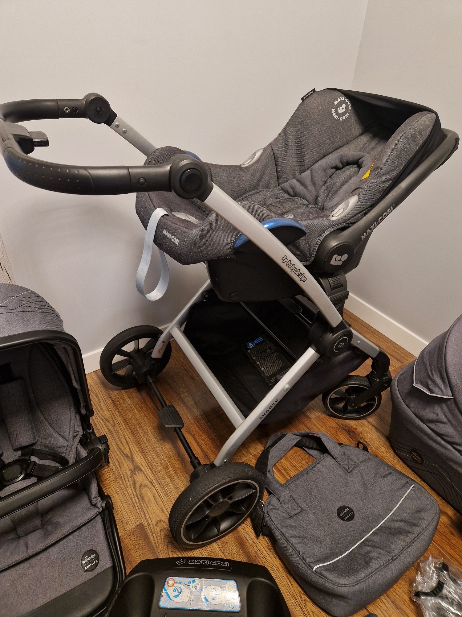 Wózek Baby Design 3w1,4w1 i zestaw Maxi Cosi, zadbany