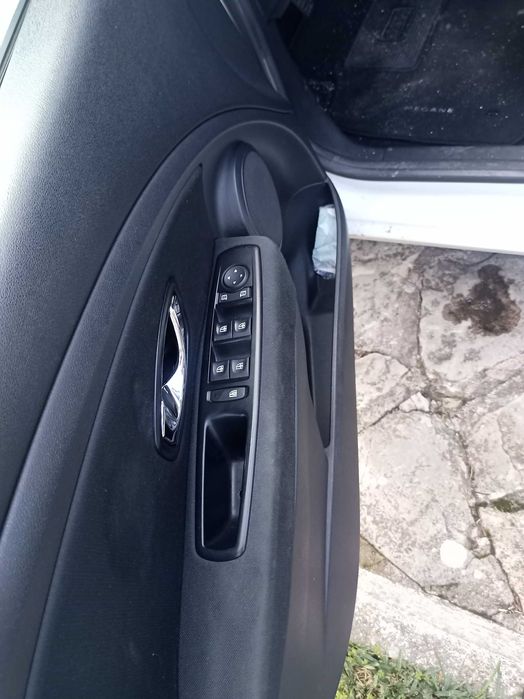 Carro Comercial ligeiro