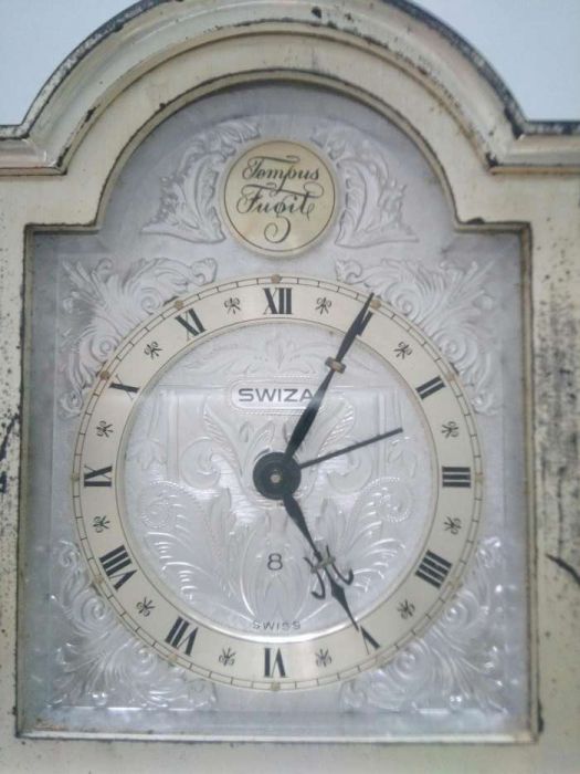 Relógio de mesa Swiza