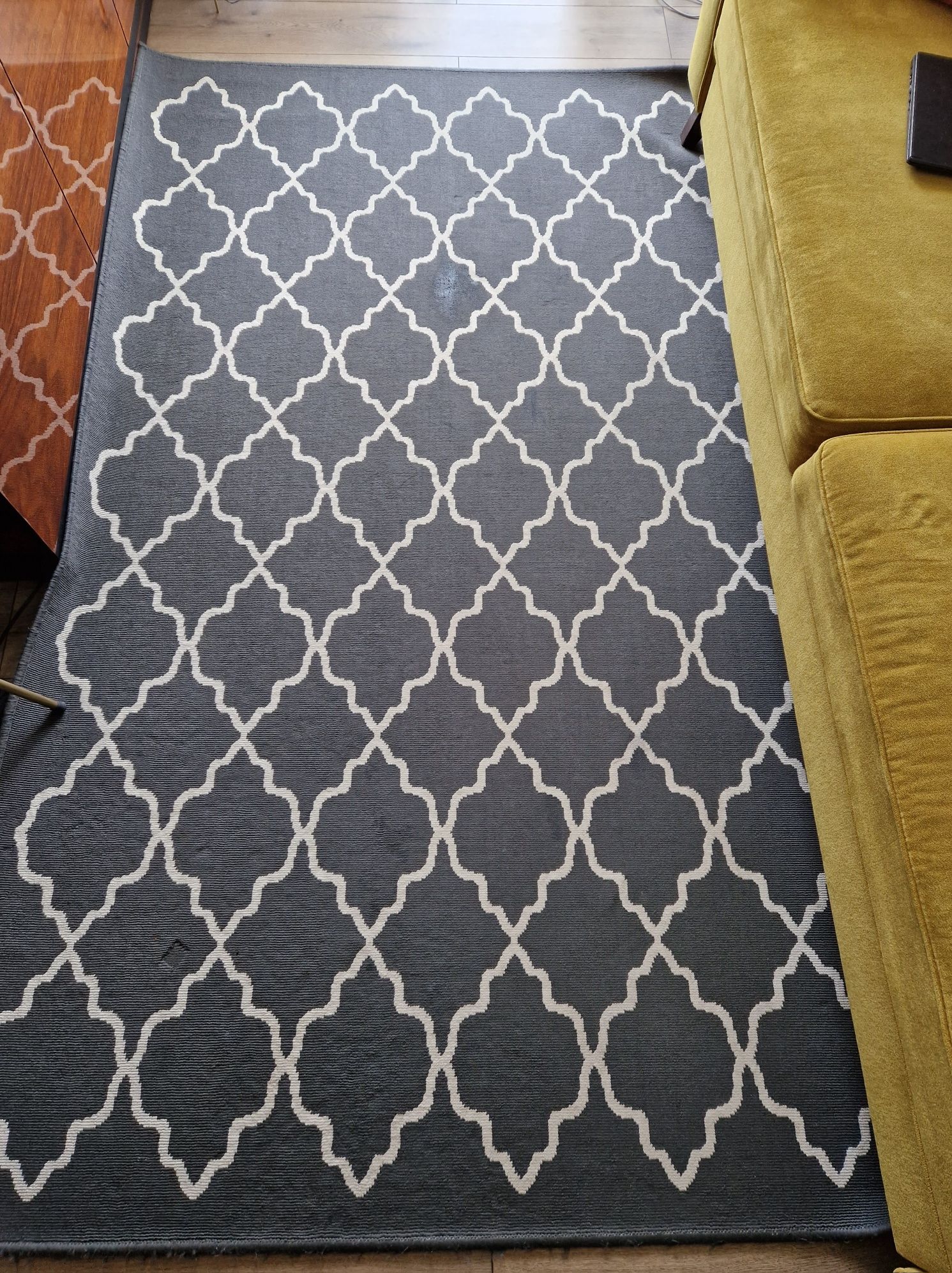 Dywan Ikea Hovslund marokańska koniczyna szary 160x230 cm