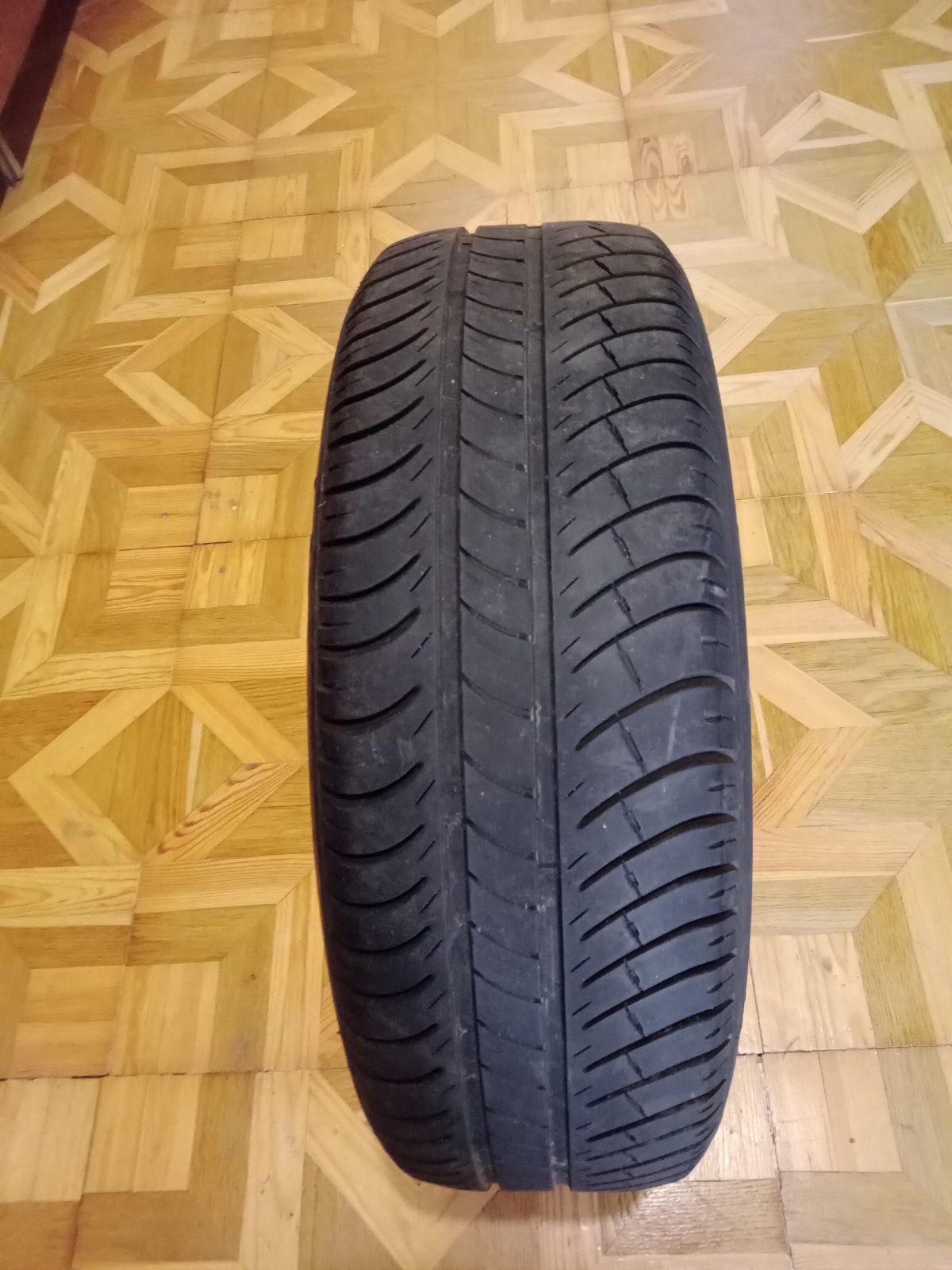 Запаска, докатка Michelin 195\65 R15