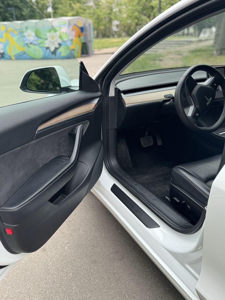 Tesla Model 3 2022 Standart Plus