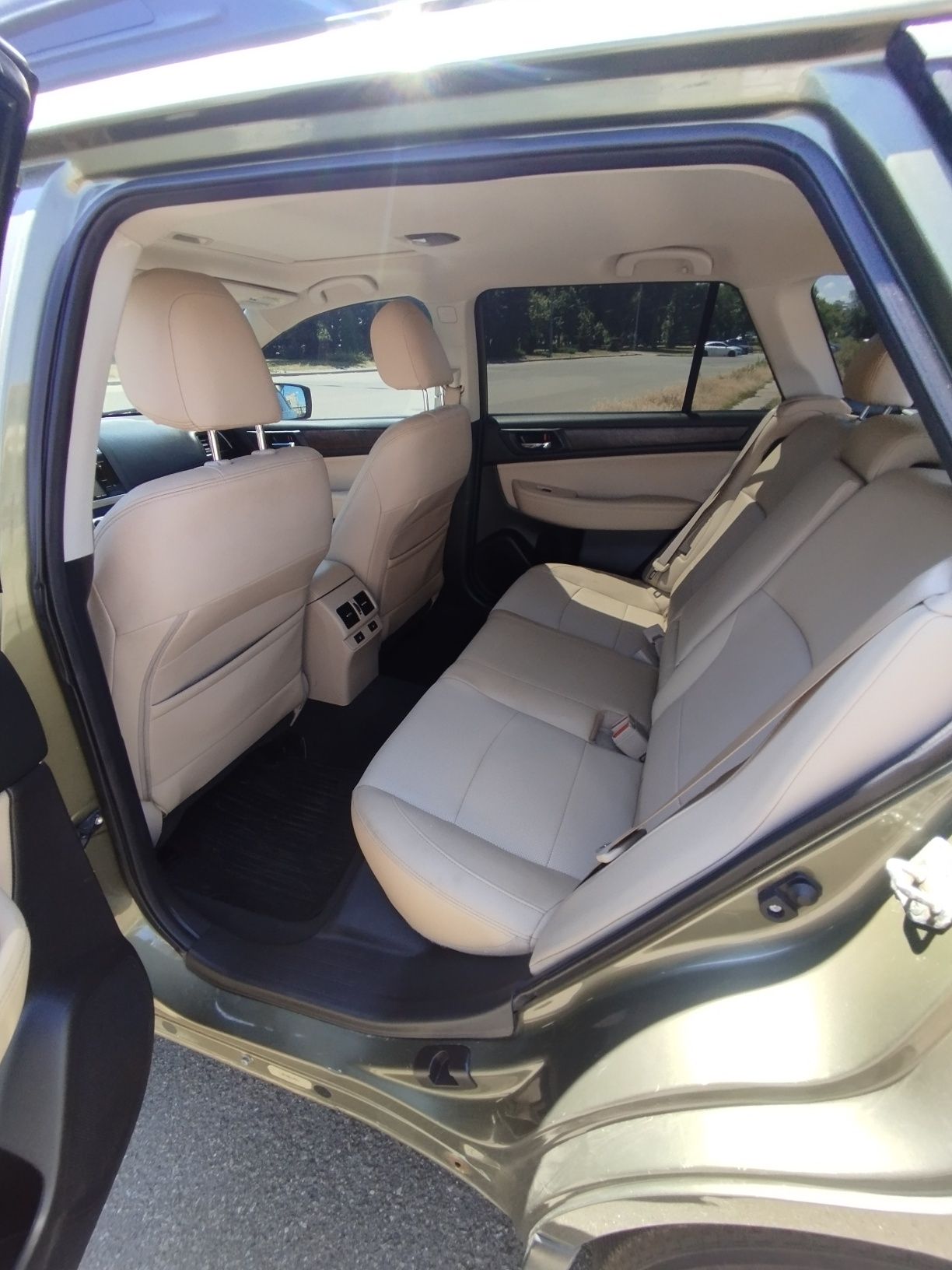 Subaru Outback BS 15