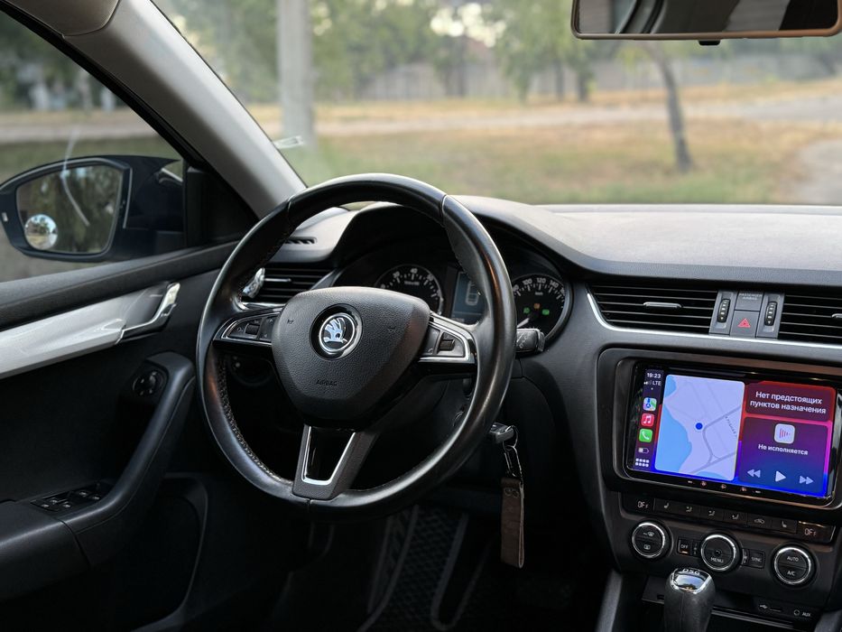 Skoda Octavia, автомат. Один власник з салону