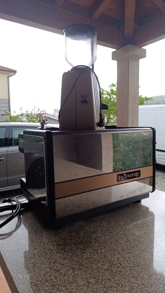 Máquina de café LaSpaziale