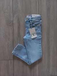 Zara spodnie dzinsowe skinny r.116