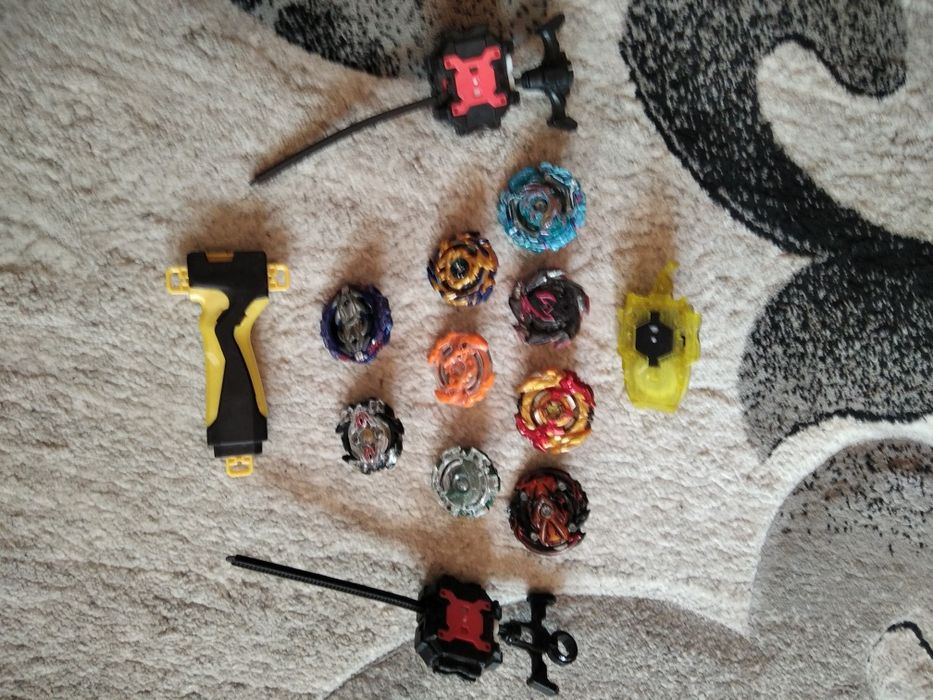 Бейблейд Вибух і запускачки