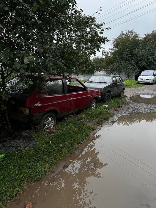 9 почті на ходу ,8 на запчасті
