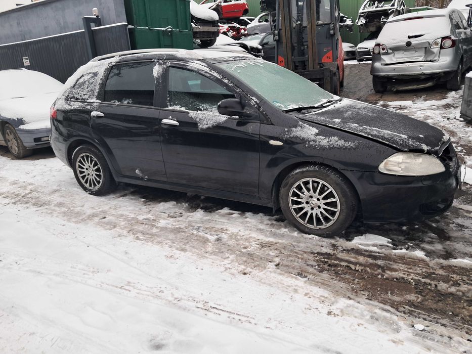 2006 Fiat Croma II 1.9 JTD 150KM 939A2000 Silnik części