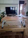 Stolik pod laptopa do jedzenia