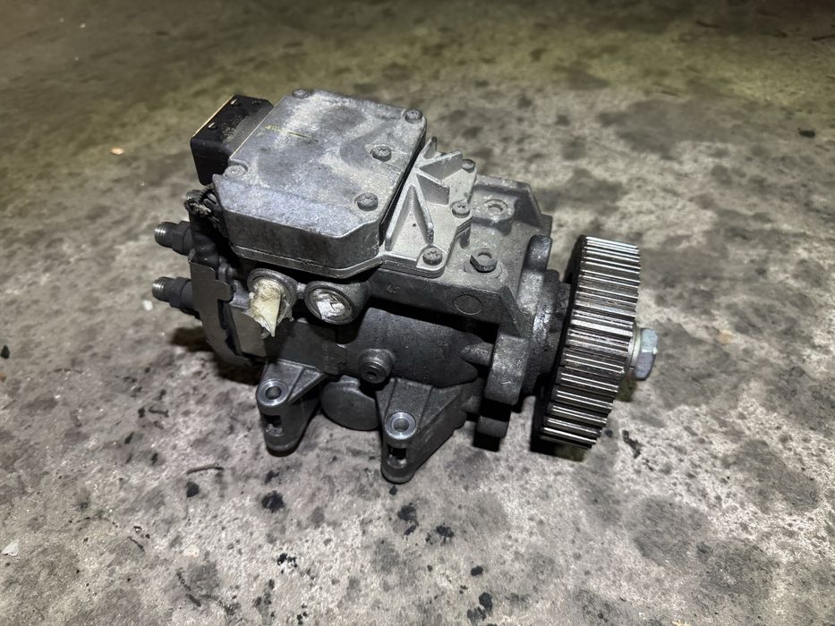 Audi a4 b6 A6 2.5 tdi bau pompa wtryskowa paliwa