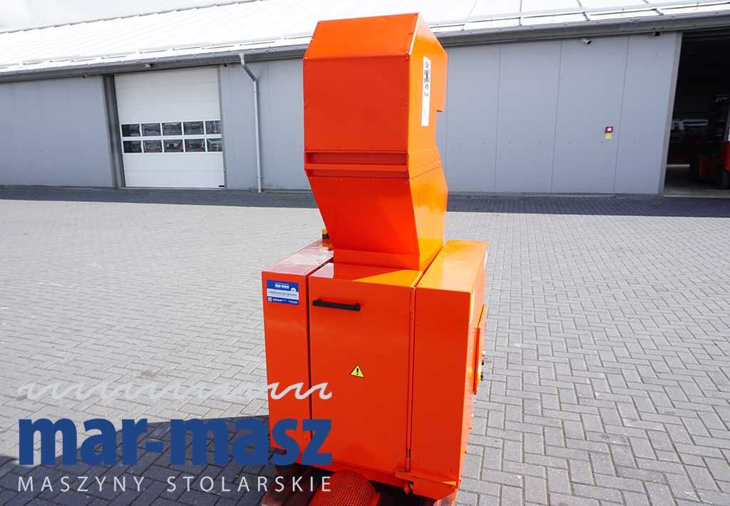 Rębak / Rozdrabniacz RAPID 3026-KB szarpak do odpadów drzewnych