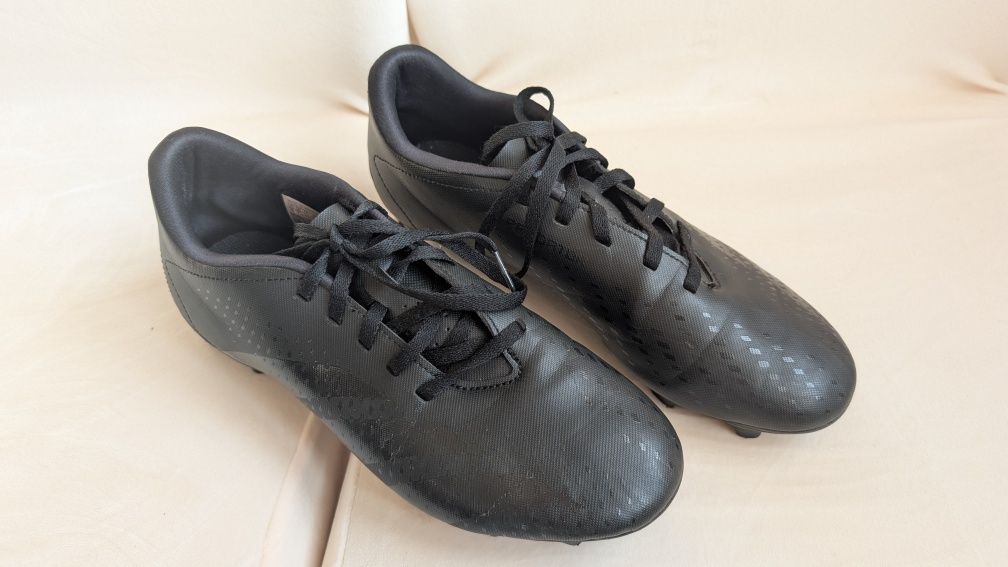 Buty korki Adidas Predator Accuracy.4 FxG r. 41 1/3, stan bardzo dobry