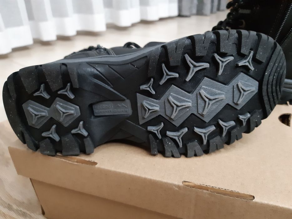 Buty chłopięce zimowe NOWE r.33