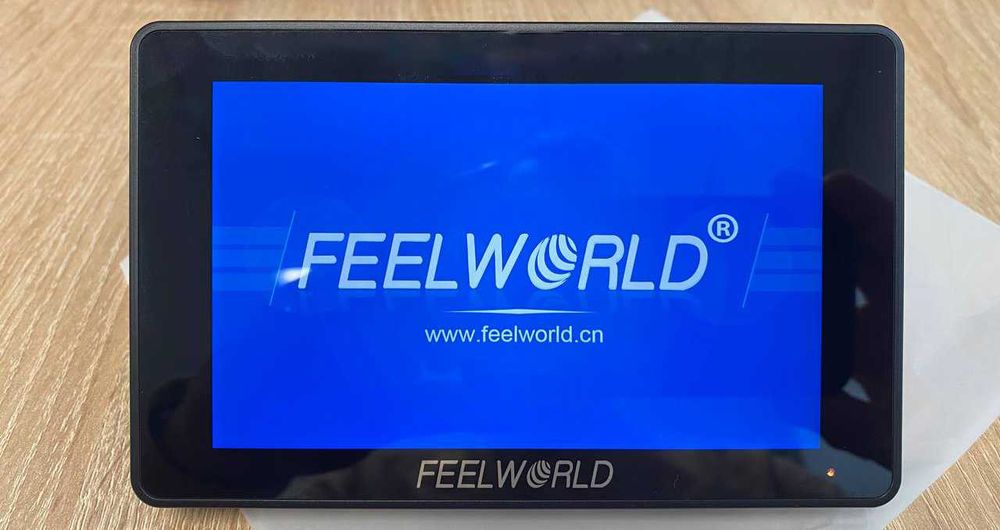 Продаю накамерний монітор Feelworld F6 PLUS