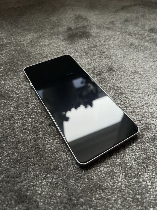 Oneplus 13r/Ace 5 idealny