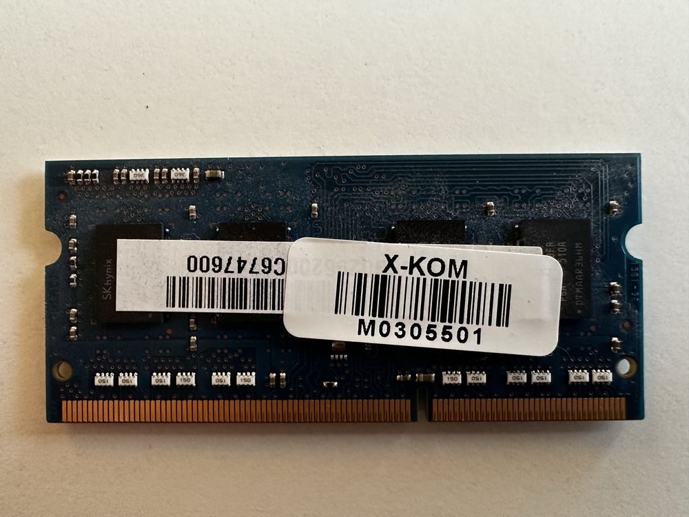Pamięć RAM SK Hynix 4GB DDR3 PC3L - 12800S - 11 - 13 - B4
