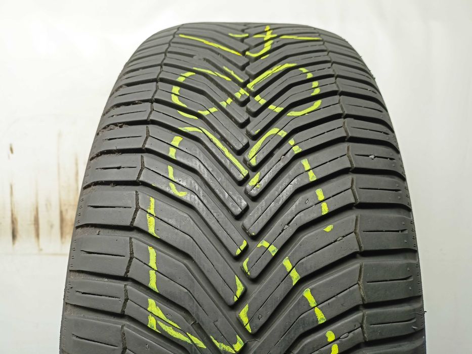 Michelin CrossClimte 245/45/19 2020r. 102Y 6,3mm (5384)