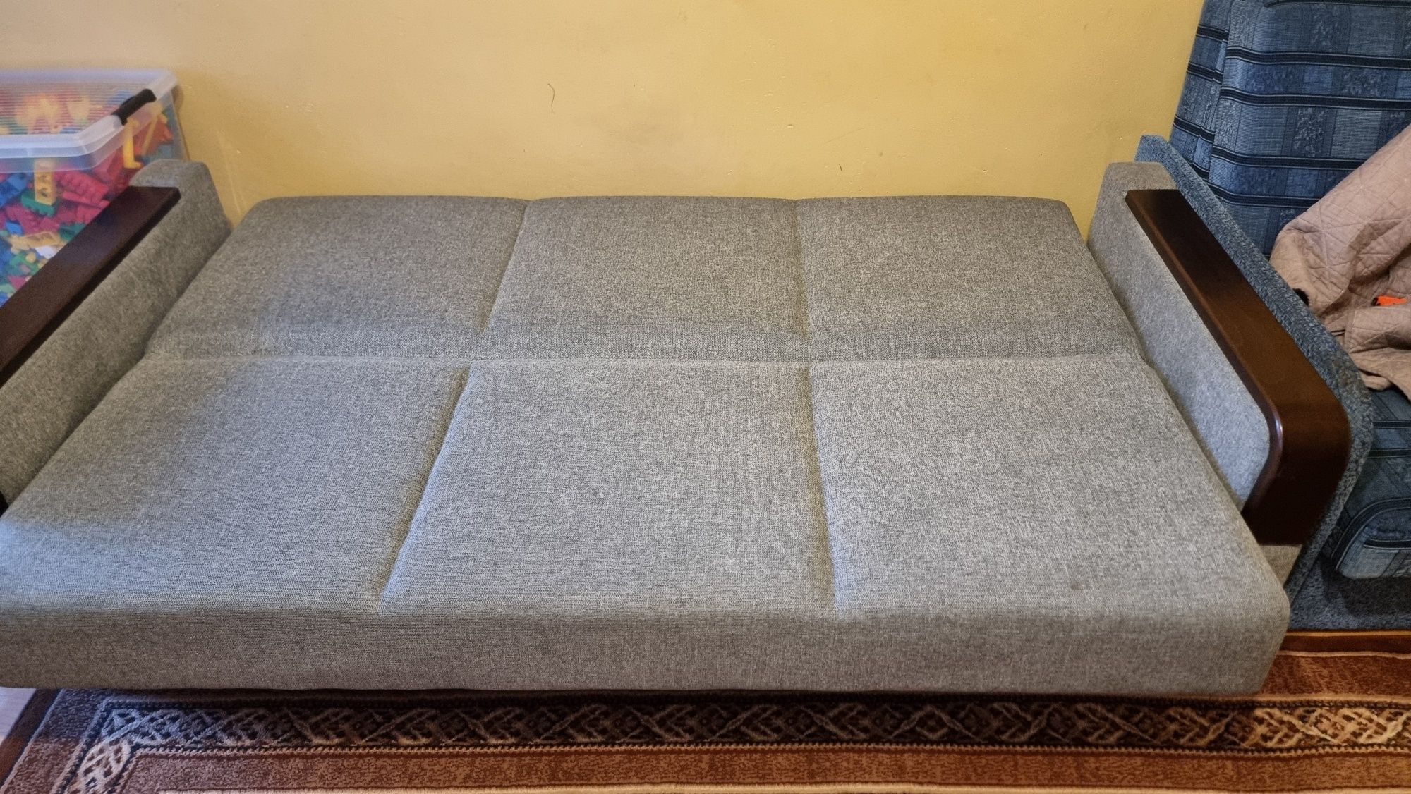 Wersalka, tapczan, kanapa, sofa