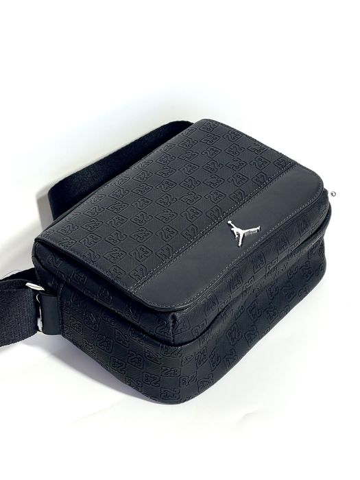 Оригінал сумка Jordan MA9085-GOT месенджер через плече сумочка чорна