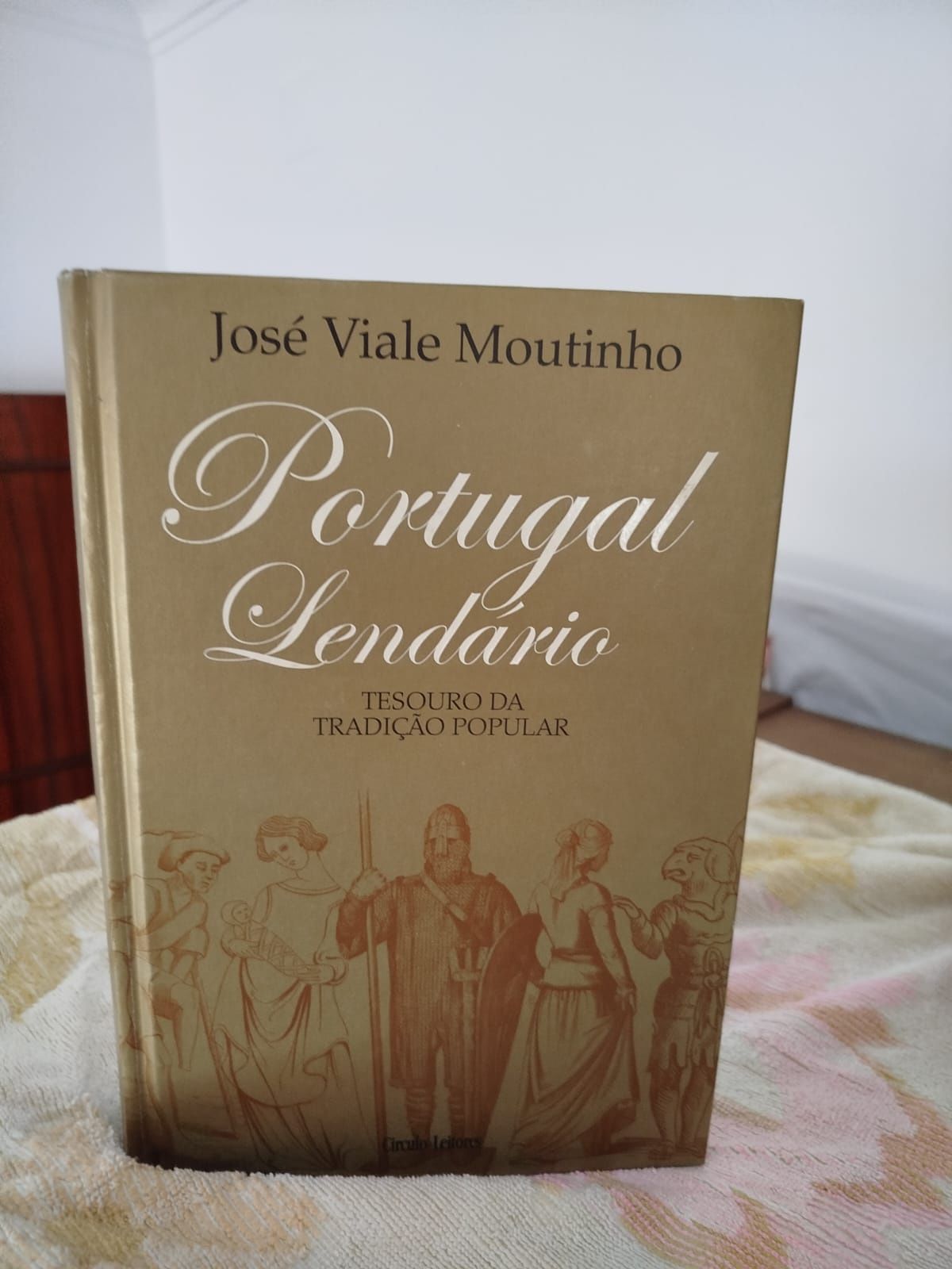 Grande Dicionário da Língua Portuguesa - 12 Vol + O Portugal Lendário