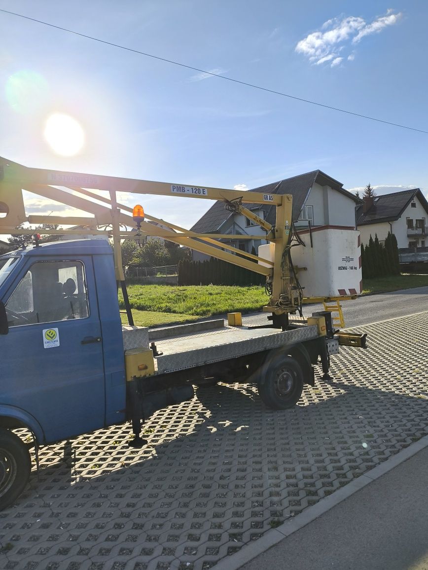 Lublin III podnośnik koszowy zwyżka Bumar PMB 120E do 3.5 tony  kat B