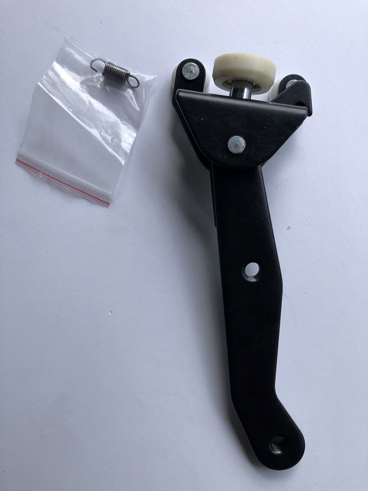 Ролик боковой двери нижний VW Transporter T5