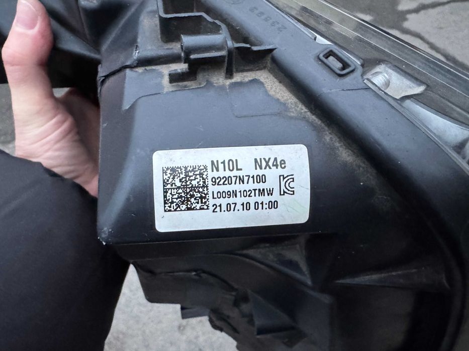 Передня ліва фара LED ДХО Tucson 2021-24р Тюксон 92207N7100 - є дефект