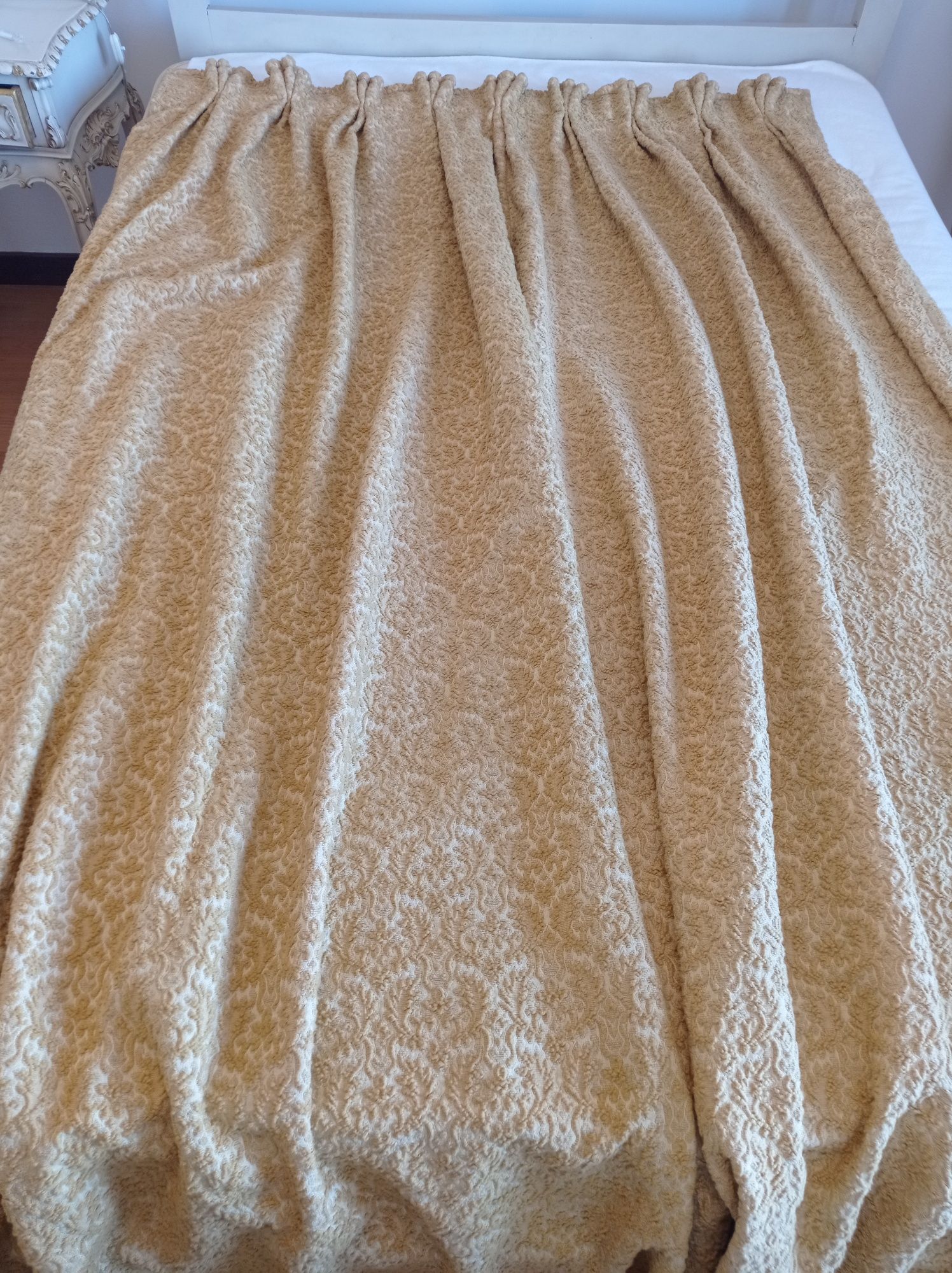 Conjunto Reposteiro dourado