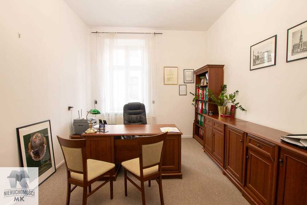 Lokal  użytkowy 102,24 m2 na Starym Mieście ul. Żeromskiego  Zamość