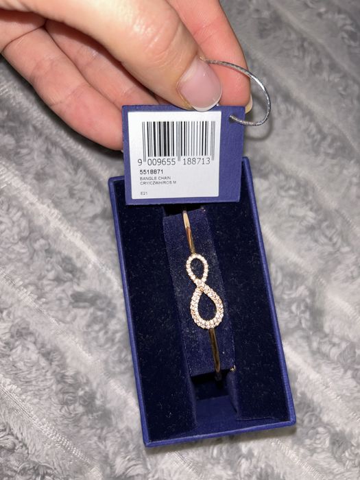 Прикраси Swarovski