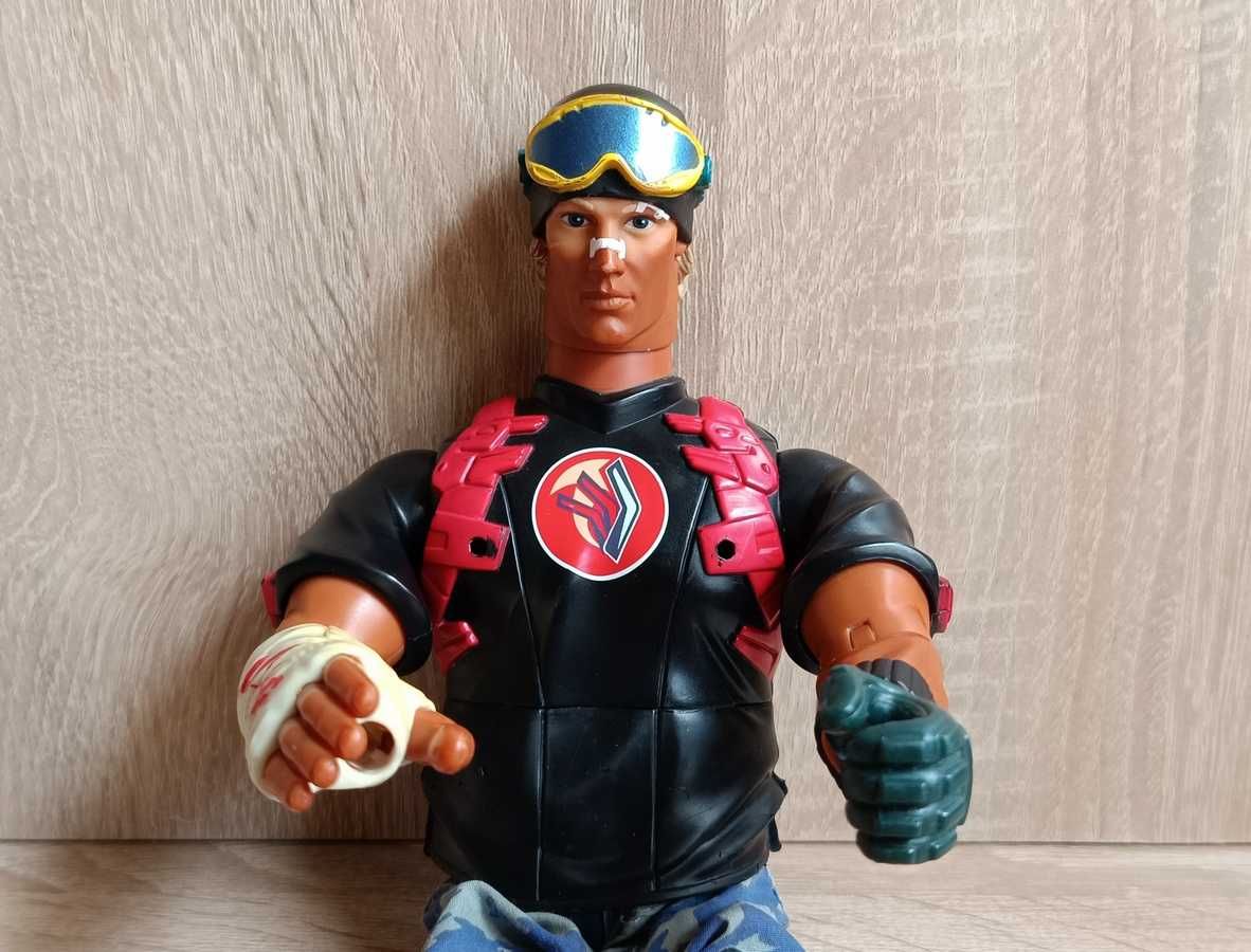 Unikat duża figurka Action Man - Snowborder. Hasbro 2004