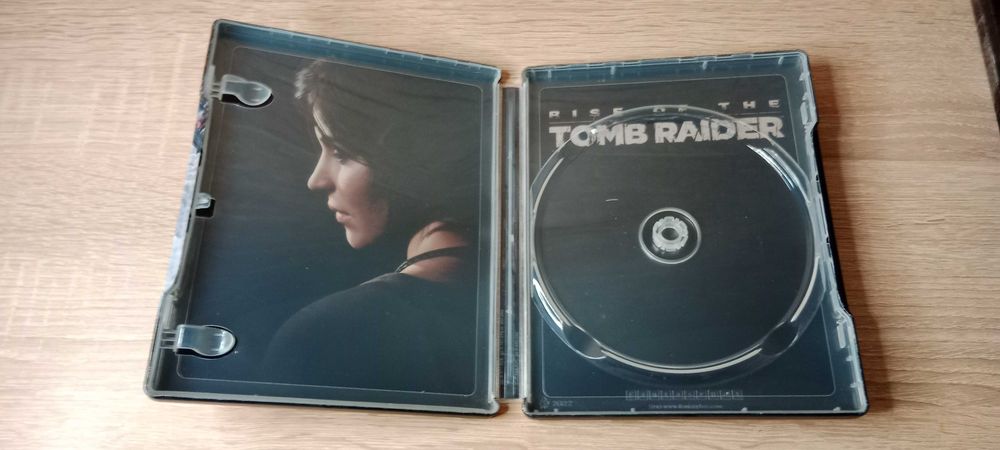 Steelbook Tomb Raider (Fantasybox) Zestaw Trzech sztuk w foliach