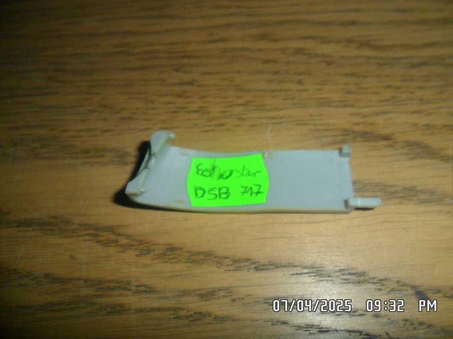 Echostar DSB 717 klapka do baterii na pilota CP, uszkodzone