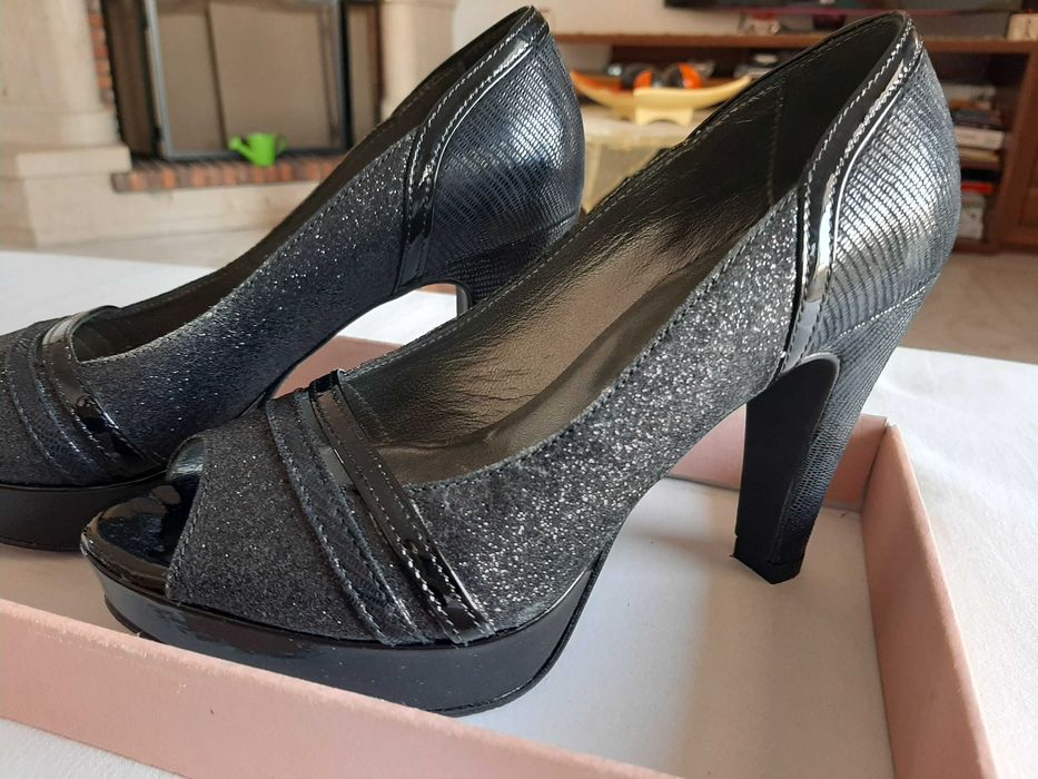 Sapatos de Salto Alto