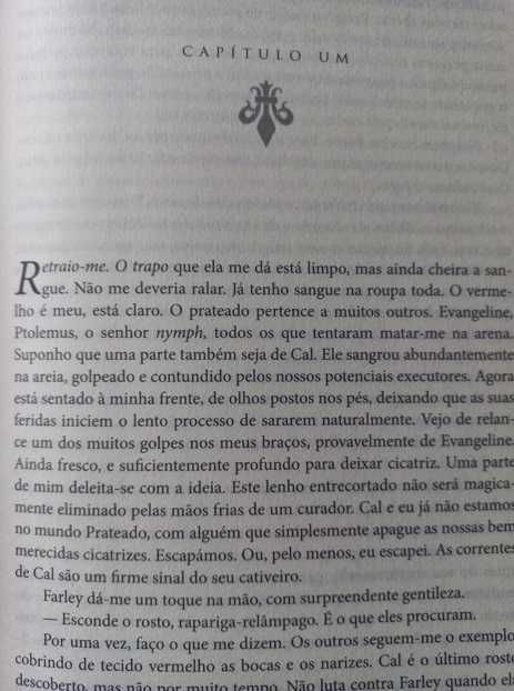 Espada de Vidro - Victoria Aveyard (Saga Rainha Vermelha 2)
