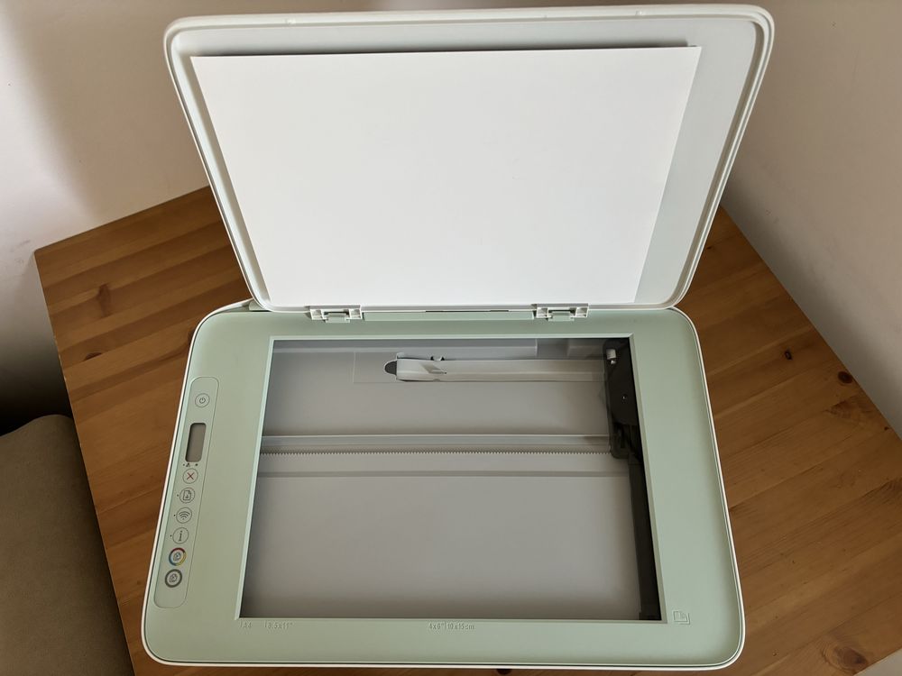 Impressora HP DeskJet 2722e