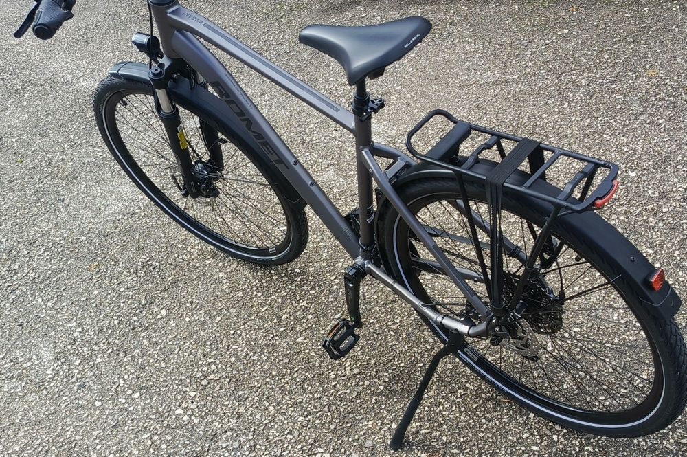 Witam sprzedam rower trekkingowy Romet wagart 7 CS