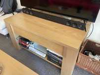 Movel tv e mesa de apoio