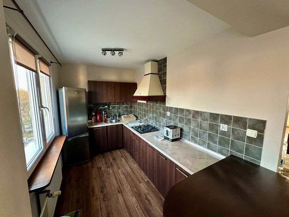 Wynajmę mieszkanie 3 - pokojowe, świetna lokalizacja!!!