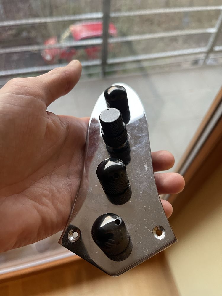 Emg BTC bass preamp/bass treble control
