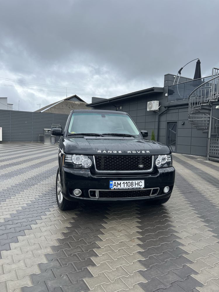 Range Rover 2010 офіційна