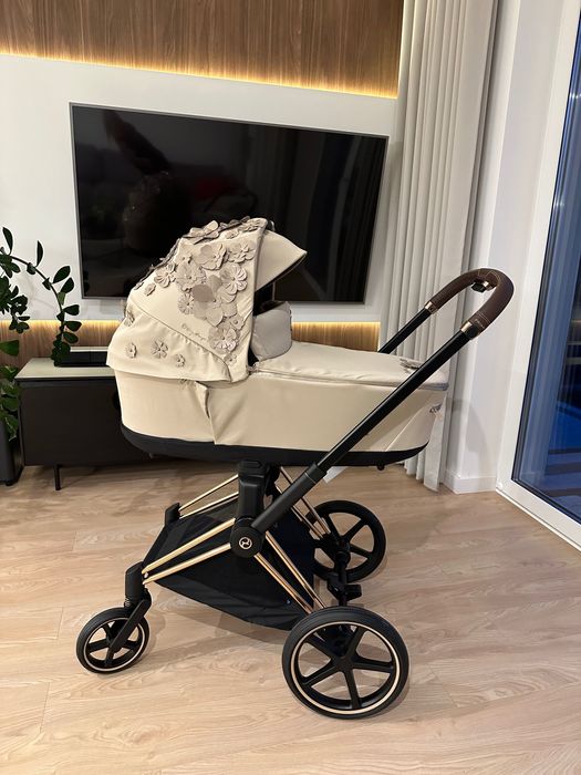 Cybex Priam 4.0 ,gondola simply flower + spacerówka