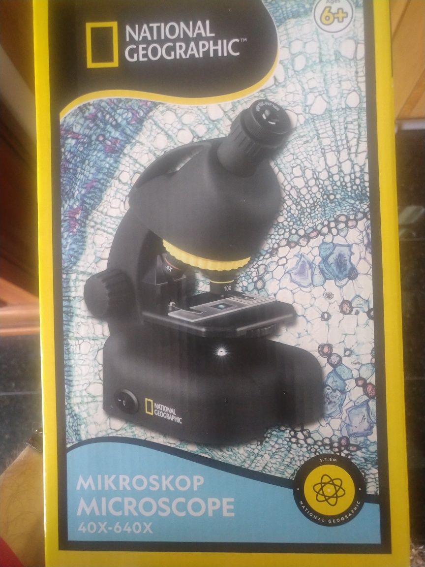 Microscópio national geographic 640X