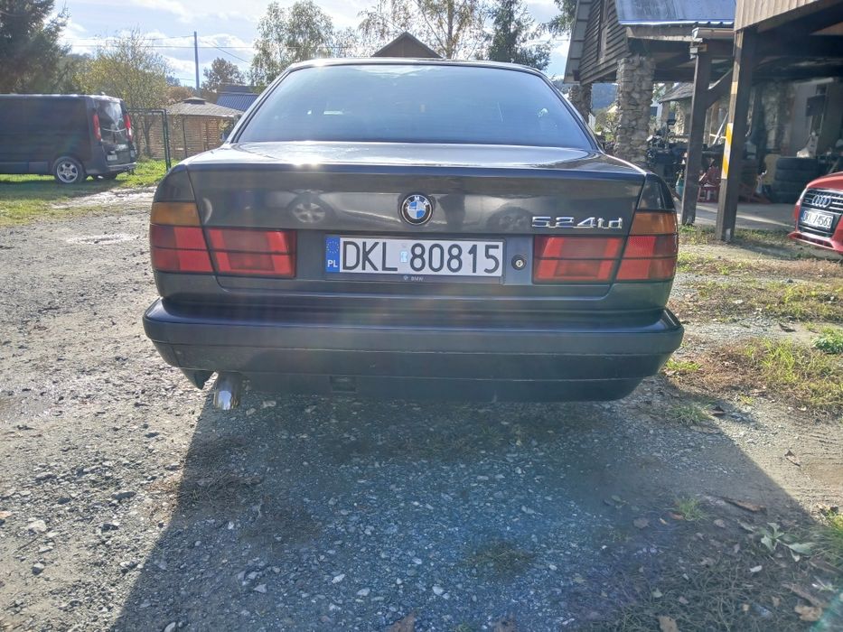 BMW E34 524TD M21D24 1988 Diamantschwartz Metallic