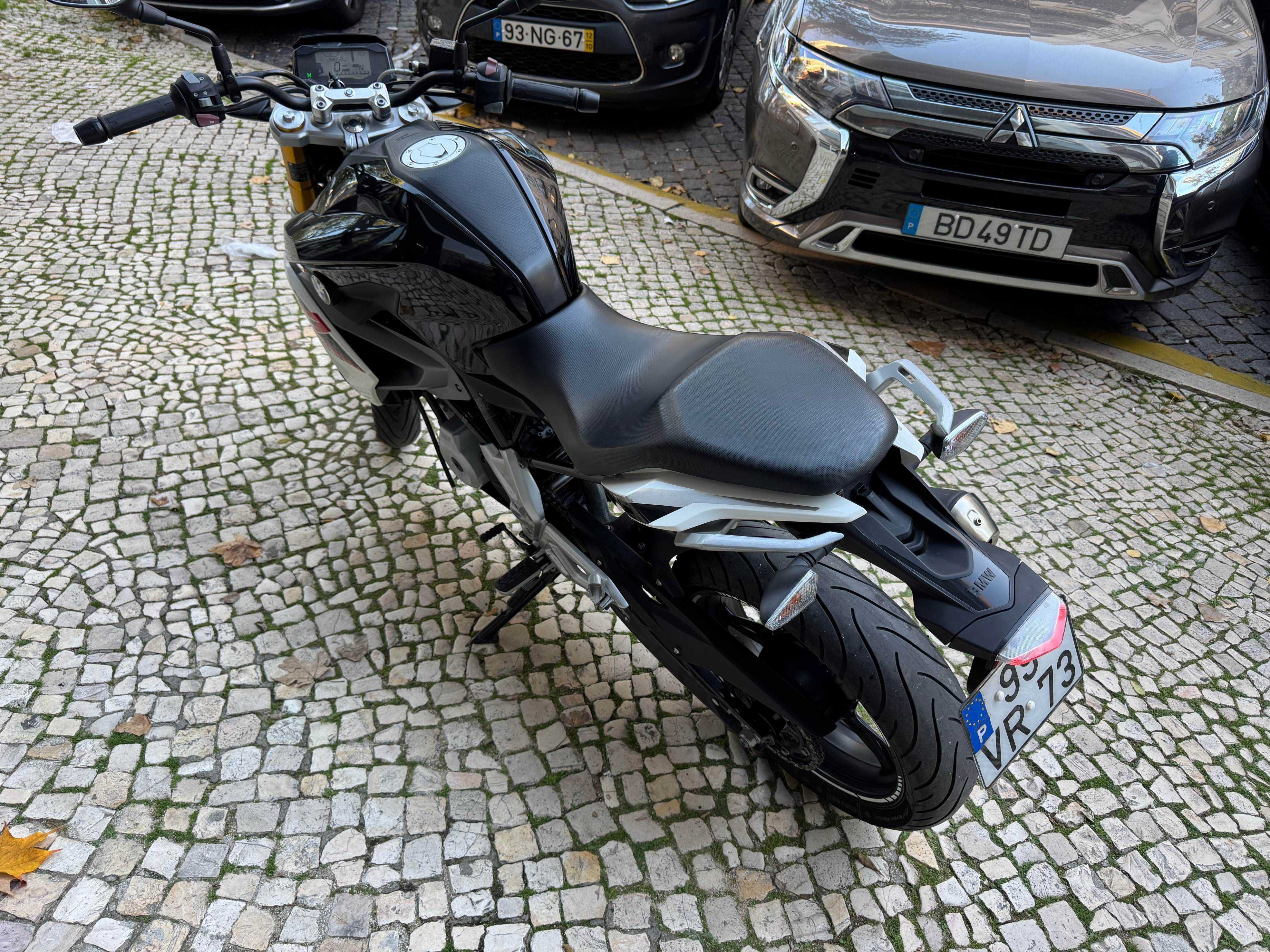 BMW G 310 R Como Nova