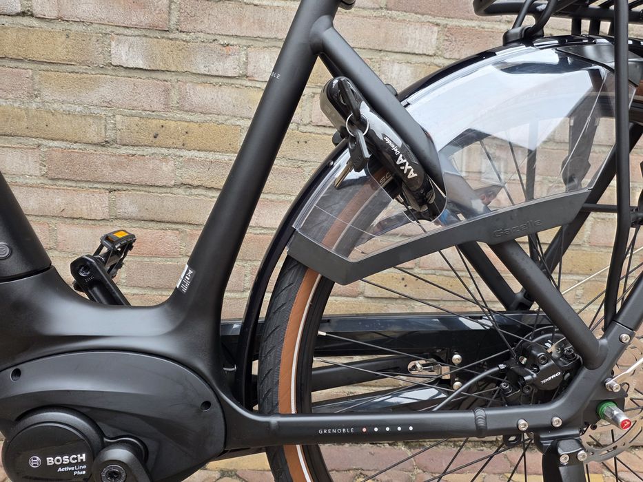 Rower Elektryczny Gazelle Grenoble C8 Smart Bosch 49,53,61